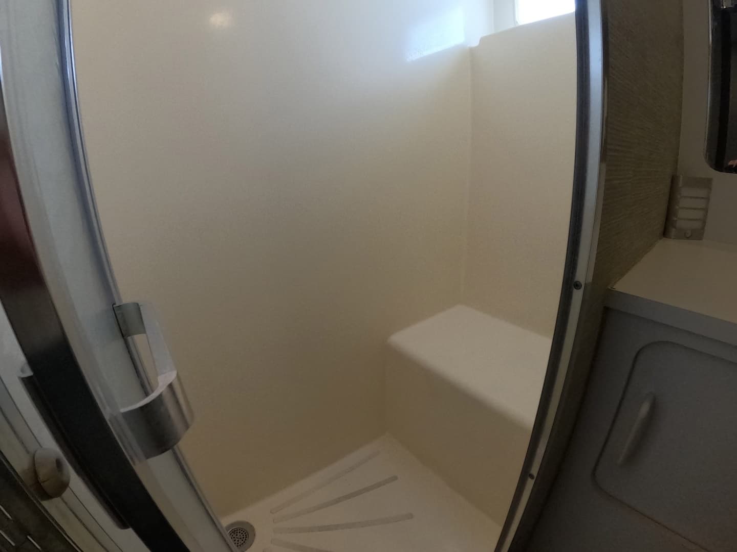 1987 Hatteras Motor Yacht