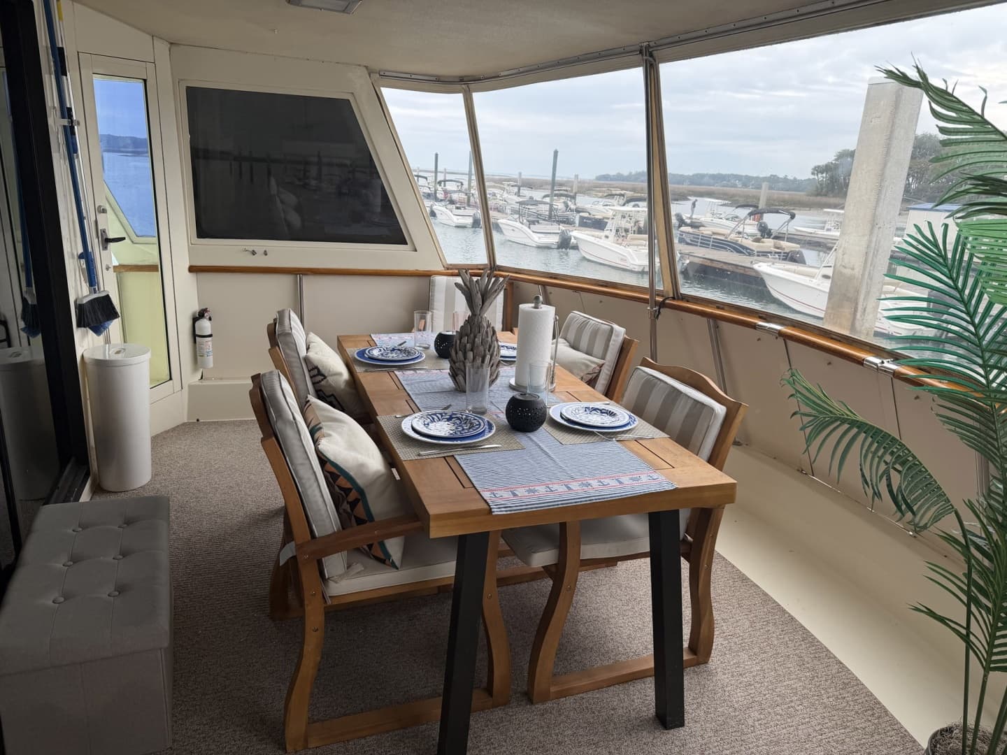 1987 Hatteras Motor Yacht