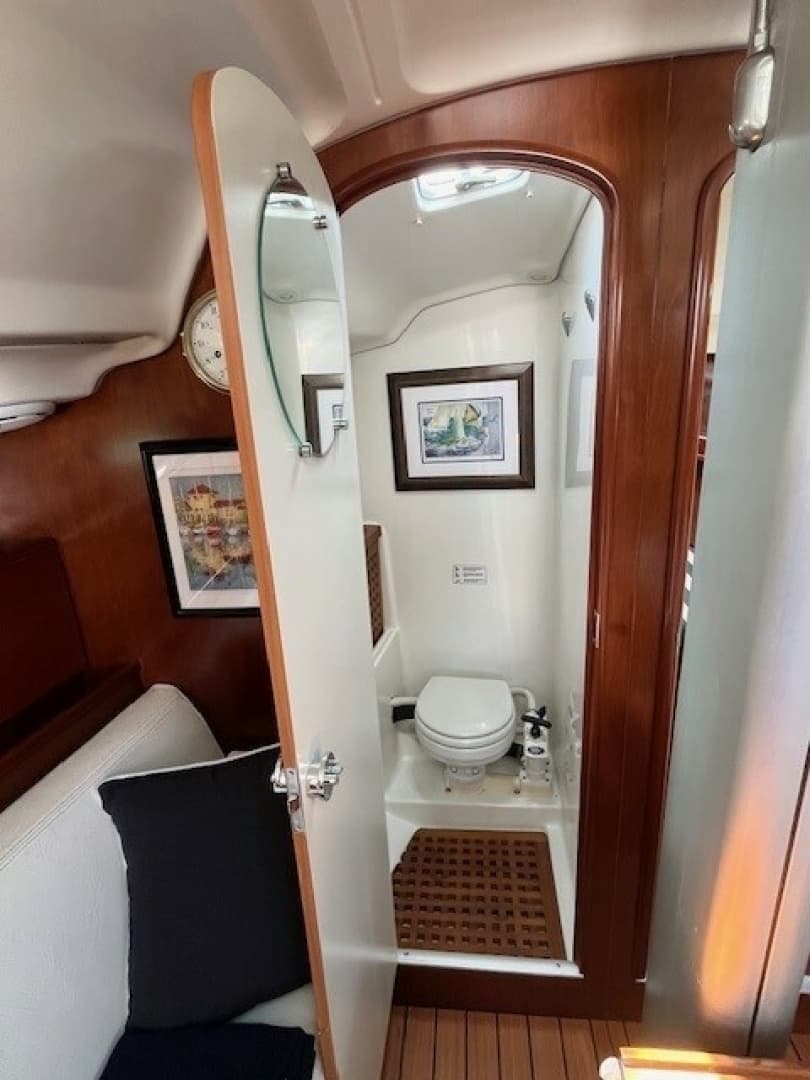 2005 Beneteau 