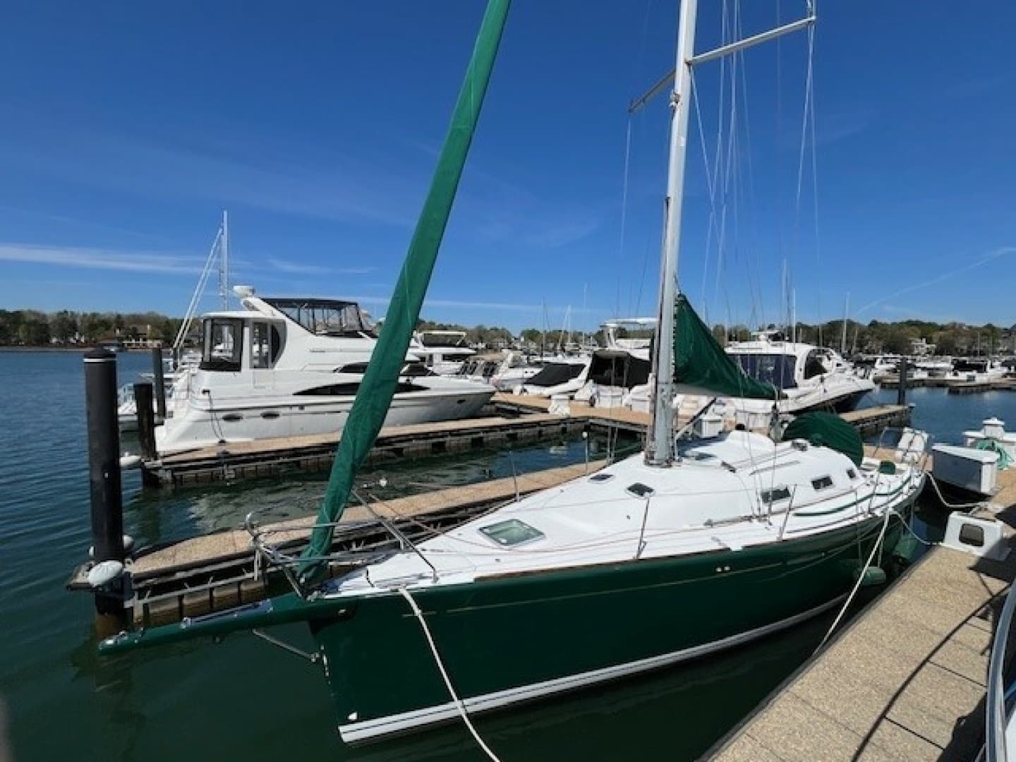 2005 Beneteau 