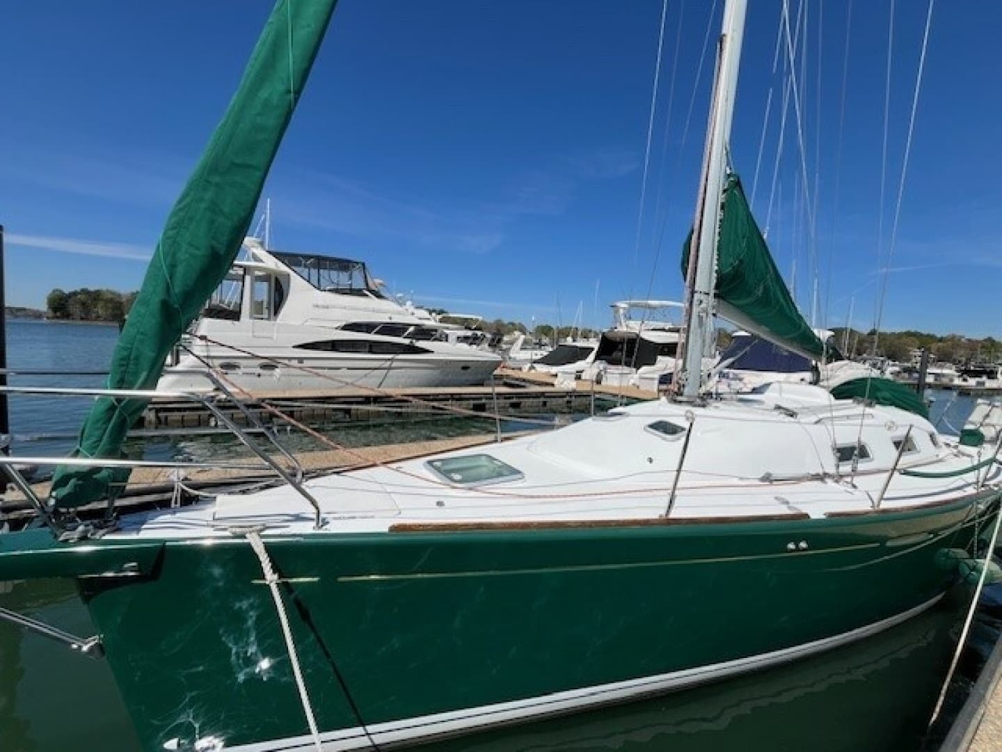 2005 Beneteau 
