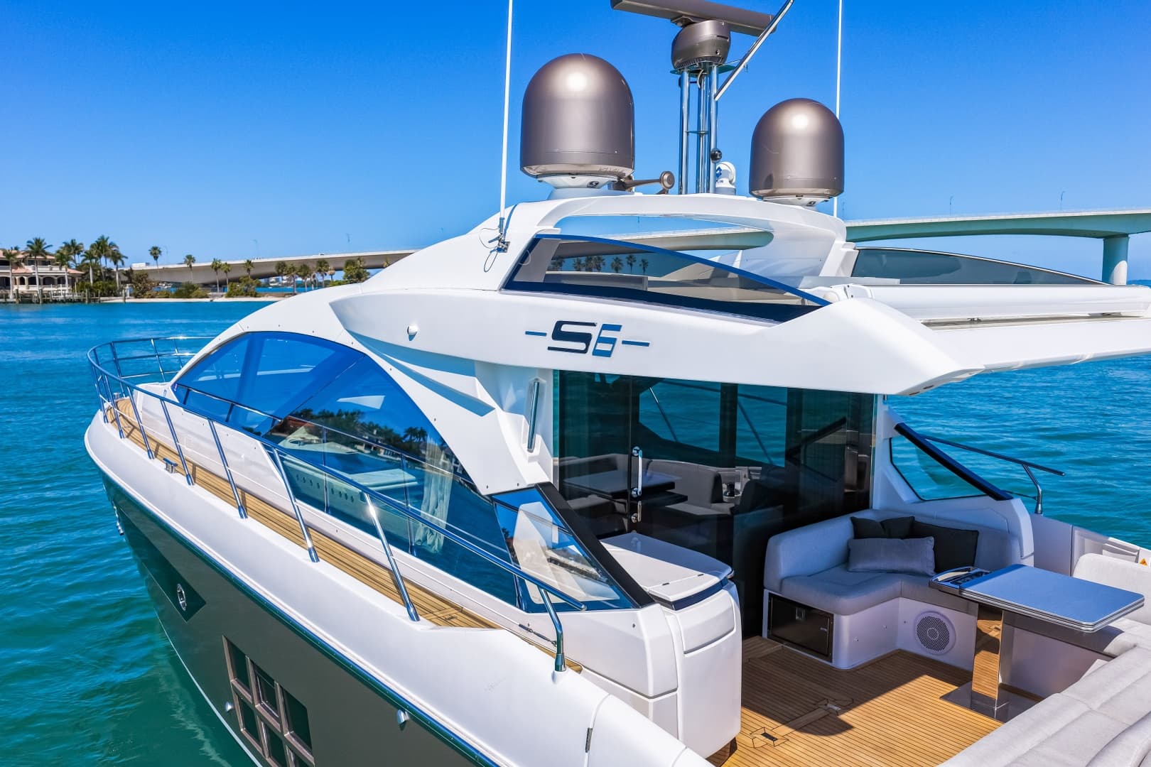 2020 Azimut S6