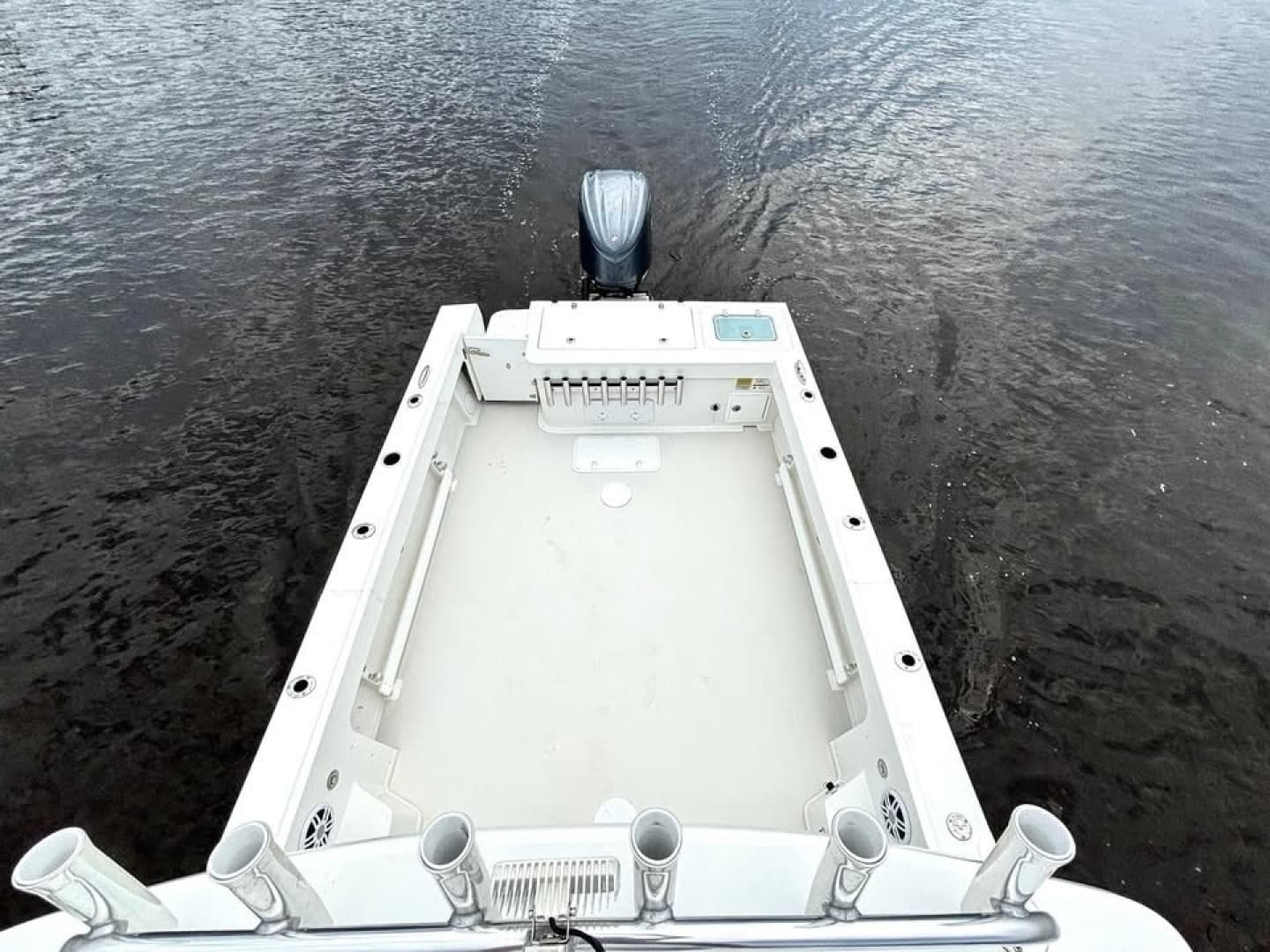 2022 Parker 2320 Sport Cabin