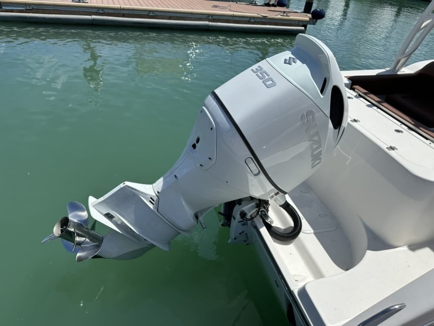 2019 Century 24 Resorter