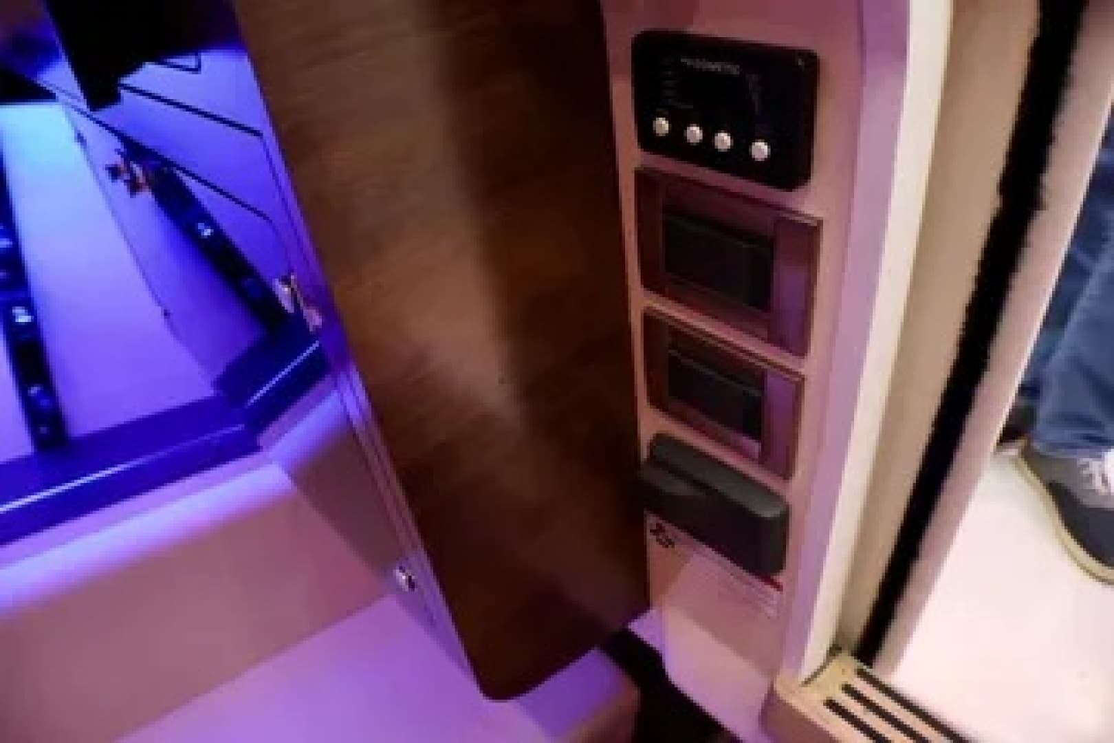 2020 Boston Whaler Conquest