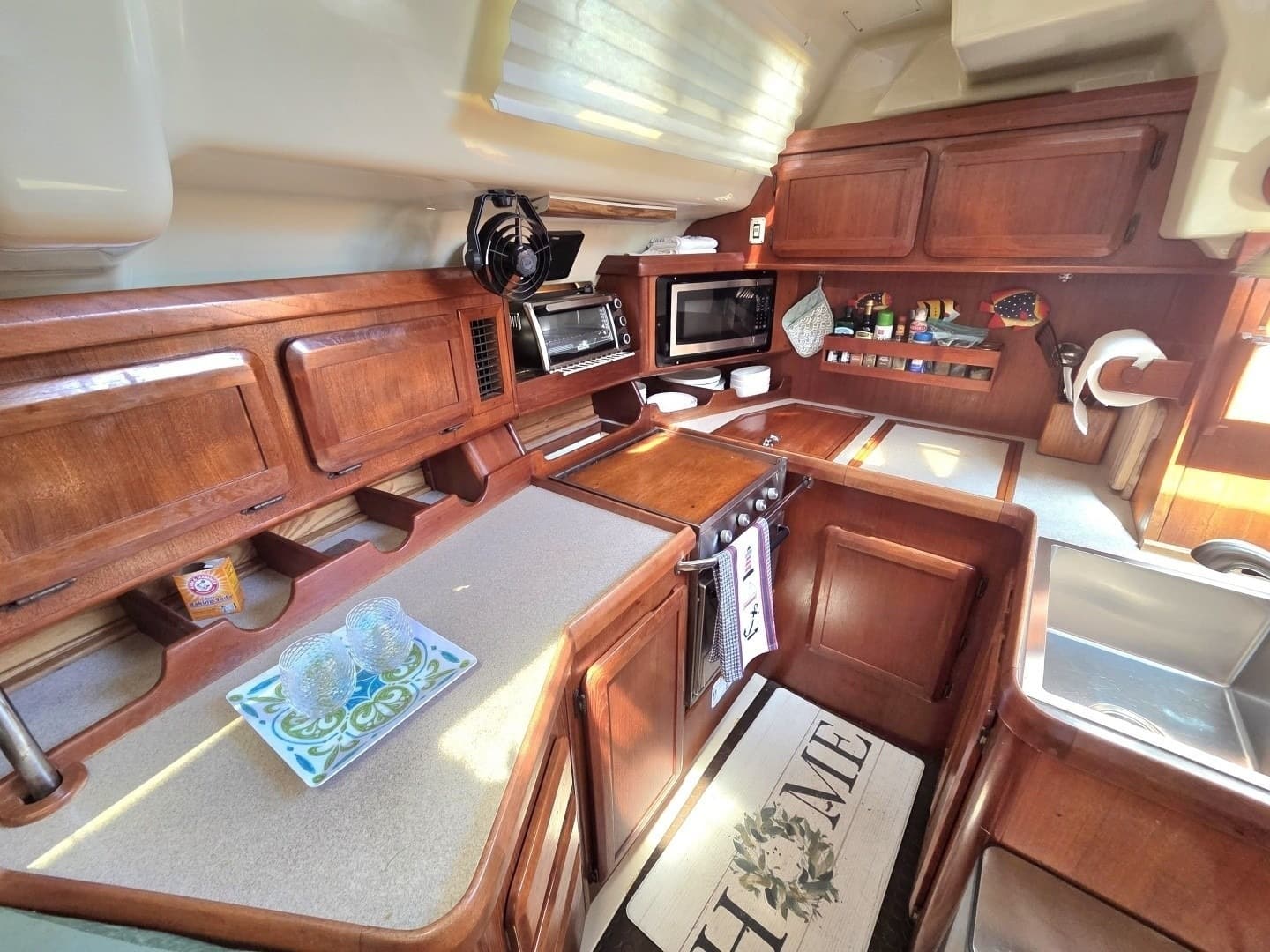 1991 Hunter Passage 42
