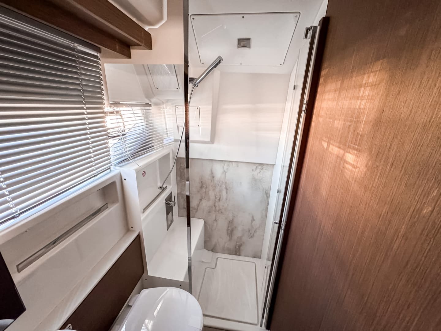 2026 Wellcraft 44 Explorer