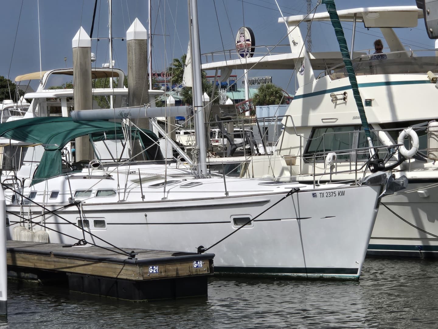 2004 Beneteau 423
