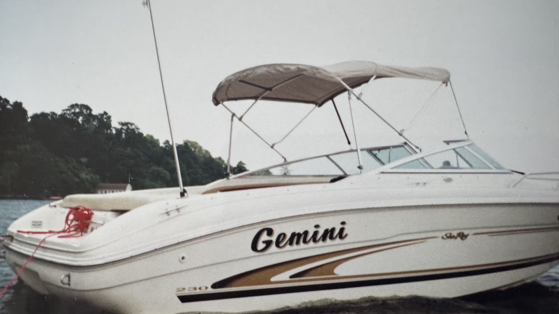 2000 Sea Ray 230 Signature