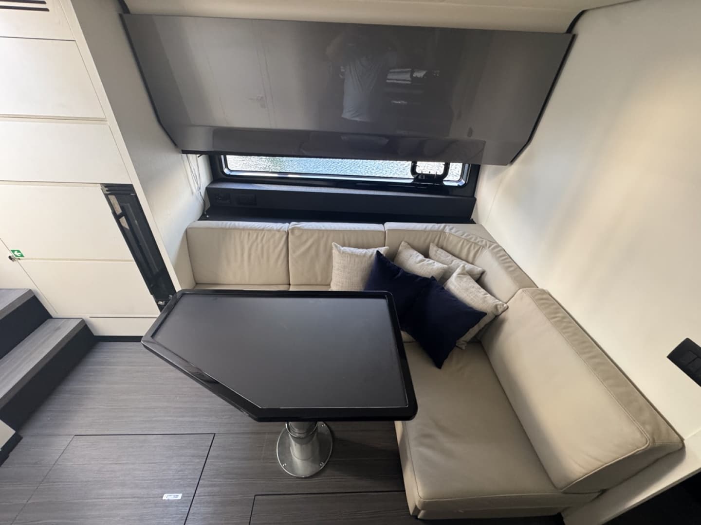 2023 Azimut Verve 47