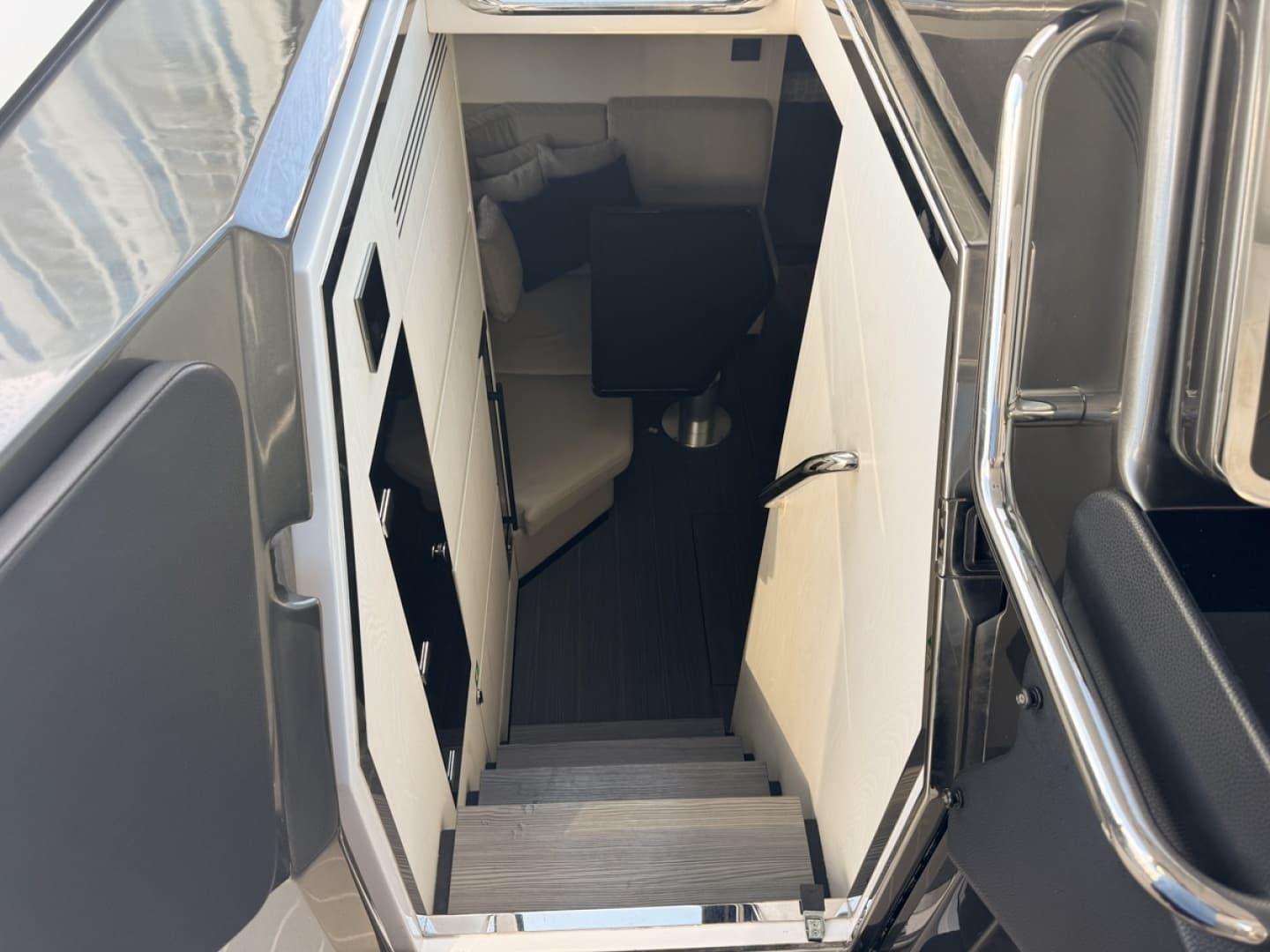 2023 Azimut Verve 47