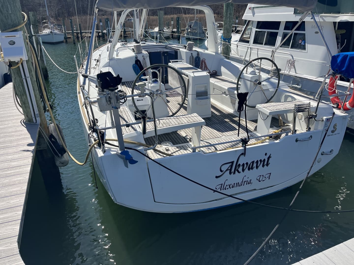 2016 Beneteau 38.1