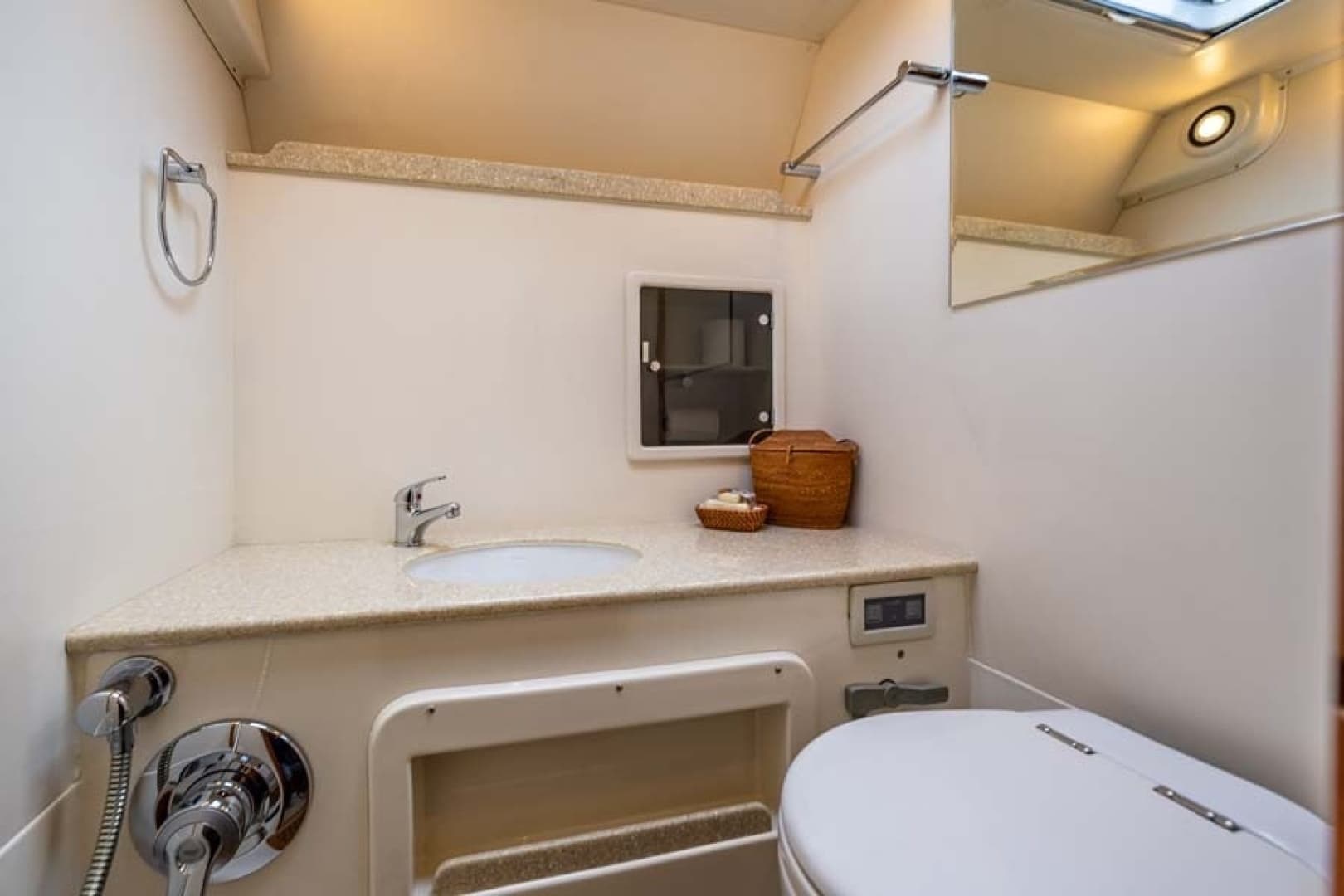 Guest Stateroom Head