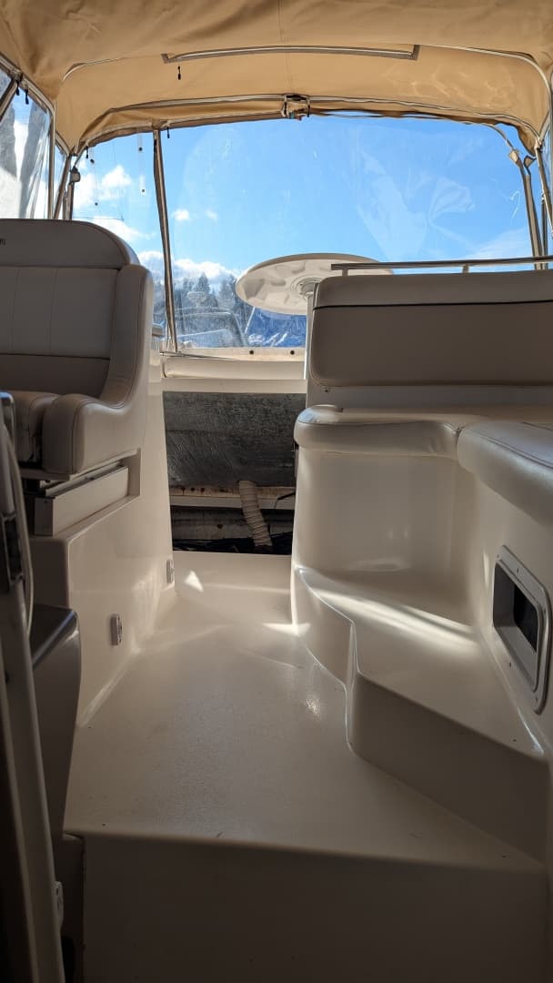 2008 Rinker 300 Express