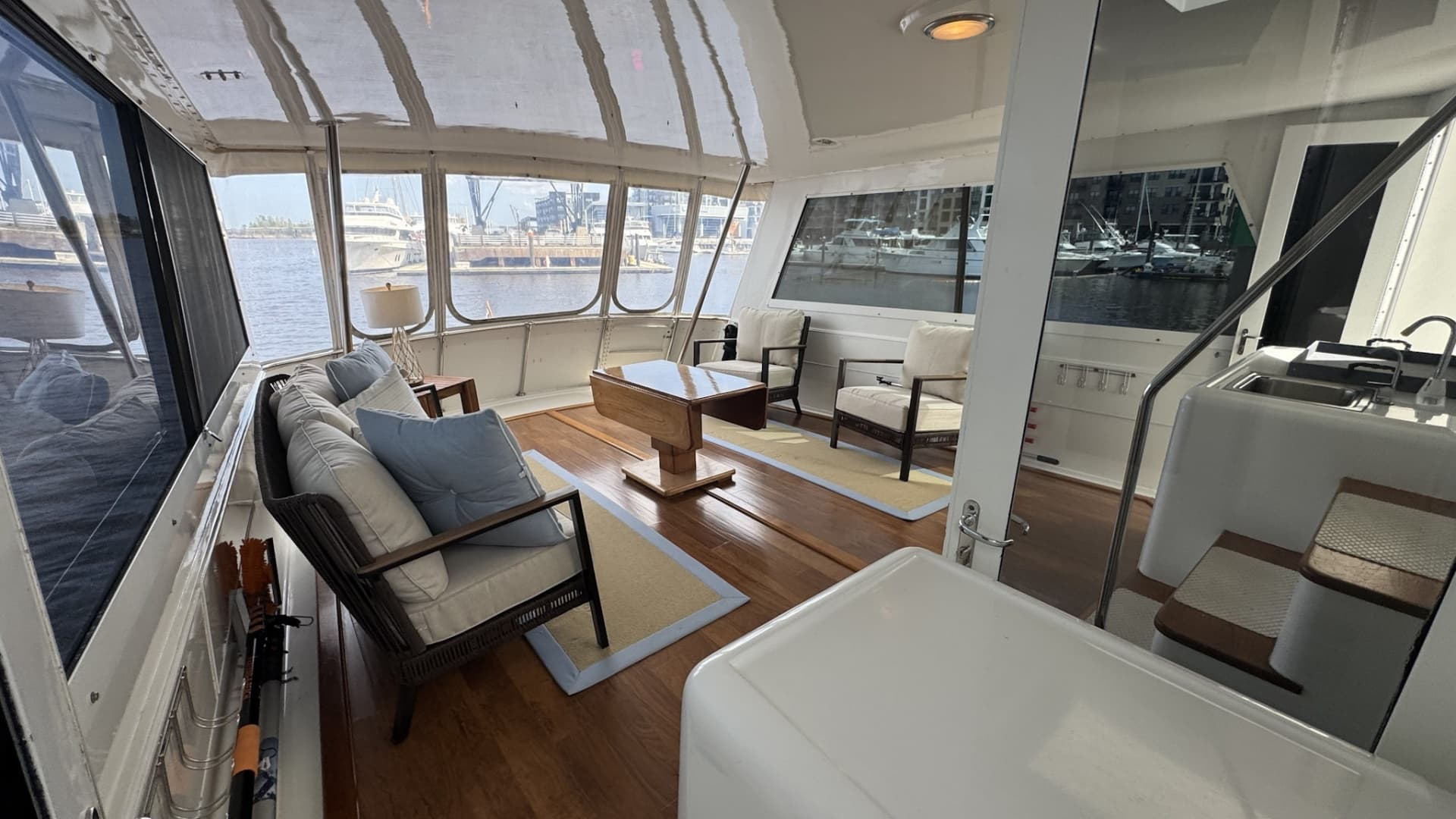 Aft Deck Enclosed