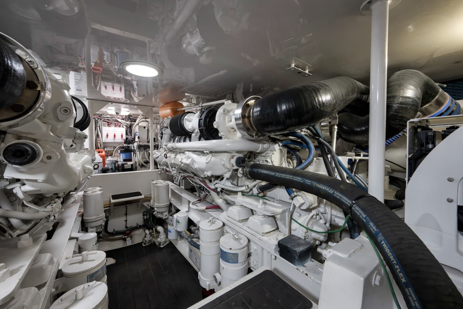 Viking 52 - THE HURRICANE - Engine Room 