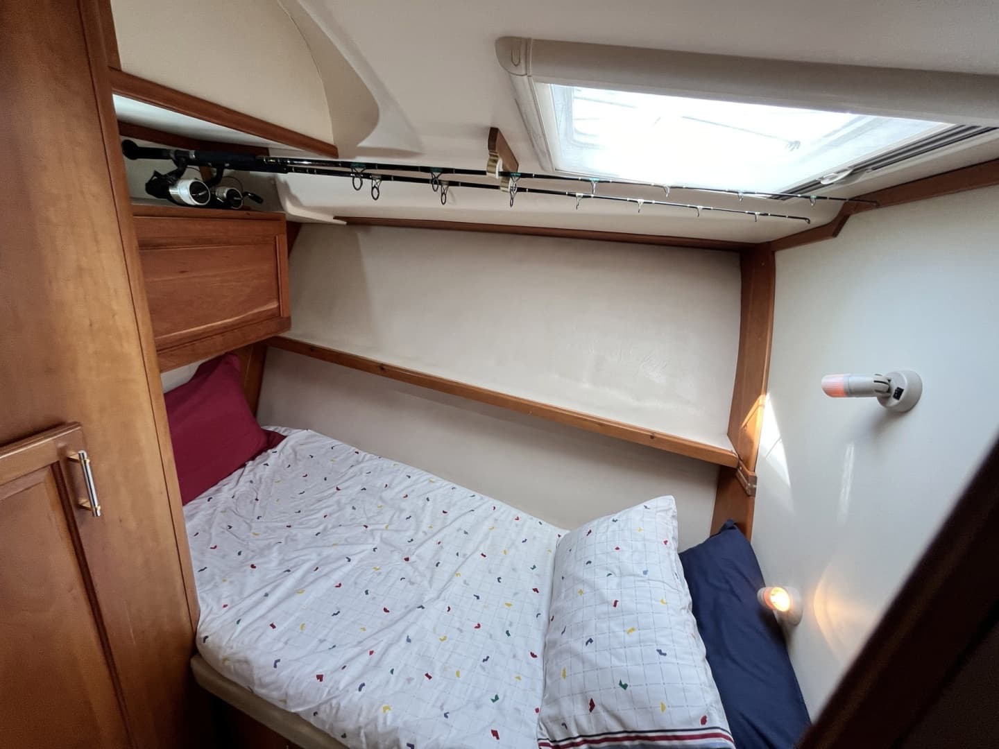 2003 Luhrs 40 Convertible