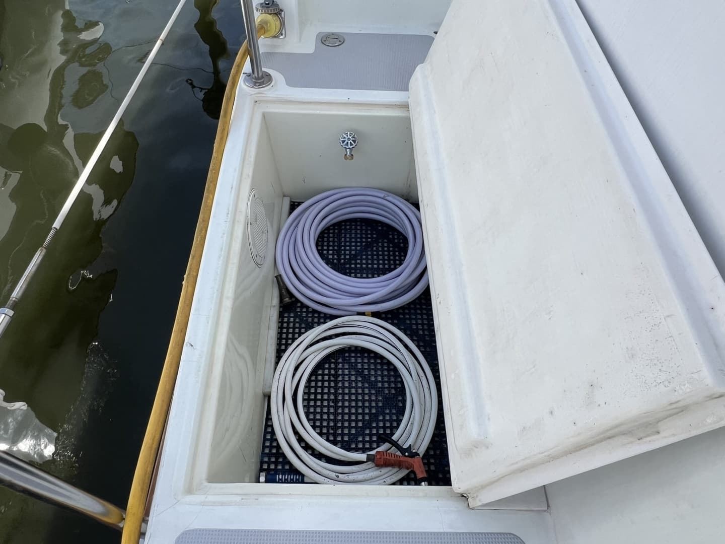 1989 Hans Christian Independence 45