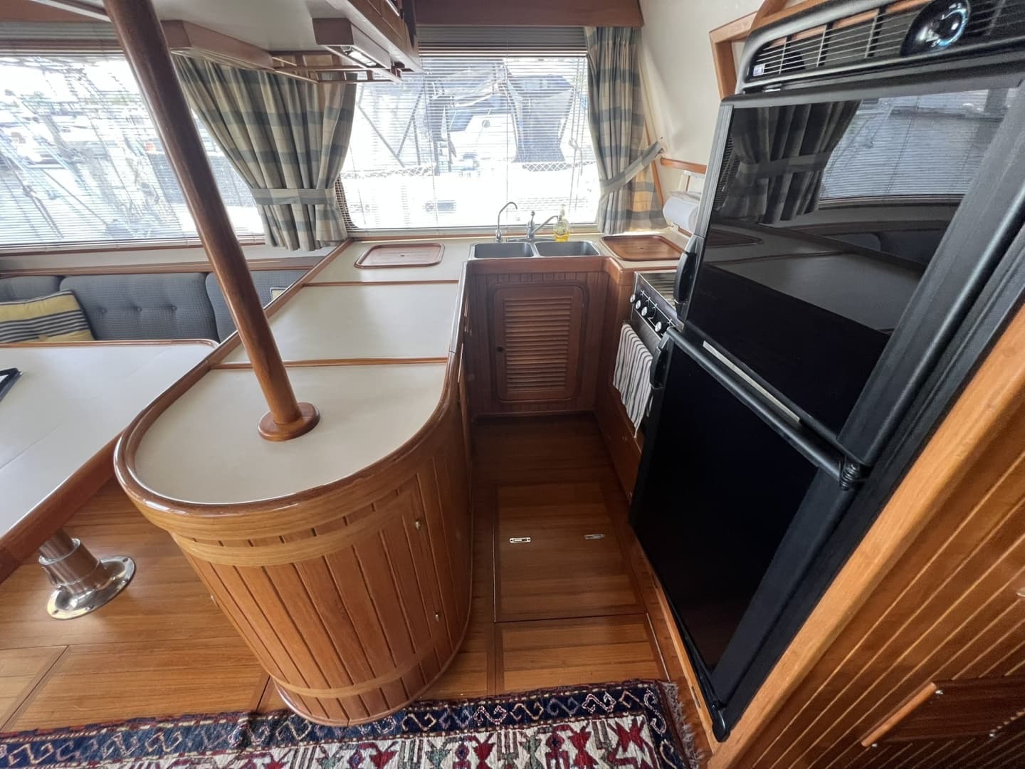 1989 Hans Christian Independence 45