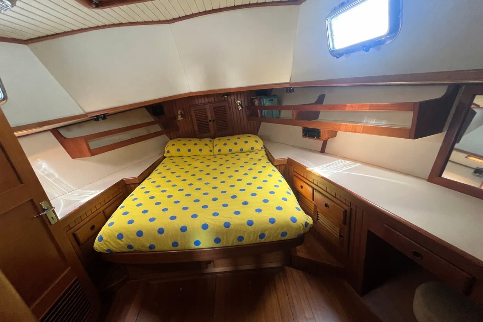 1989 Hans Christian Independence 45