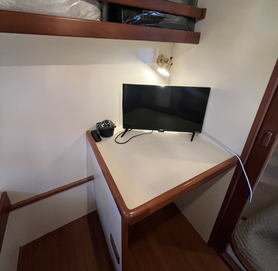 1989 Hans Christian Independence 45