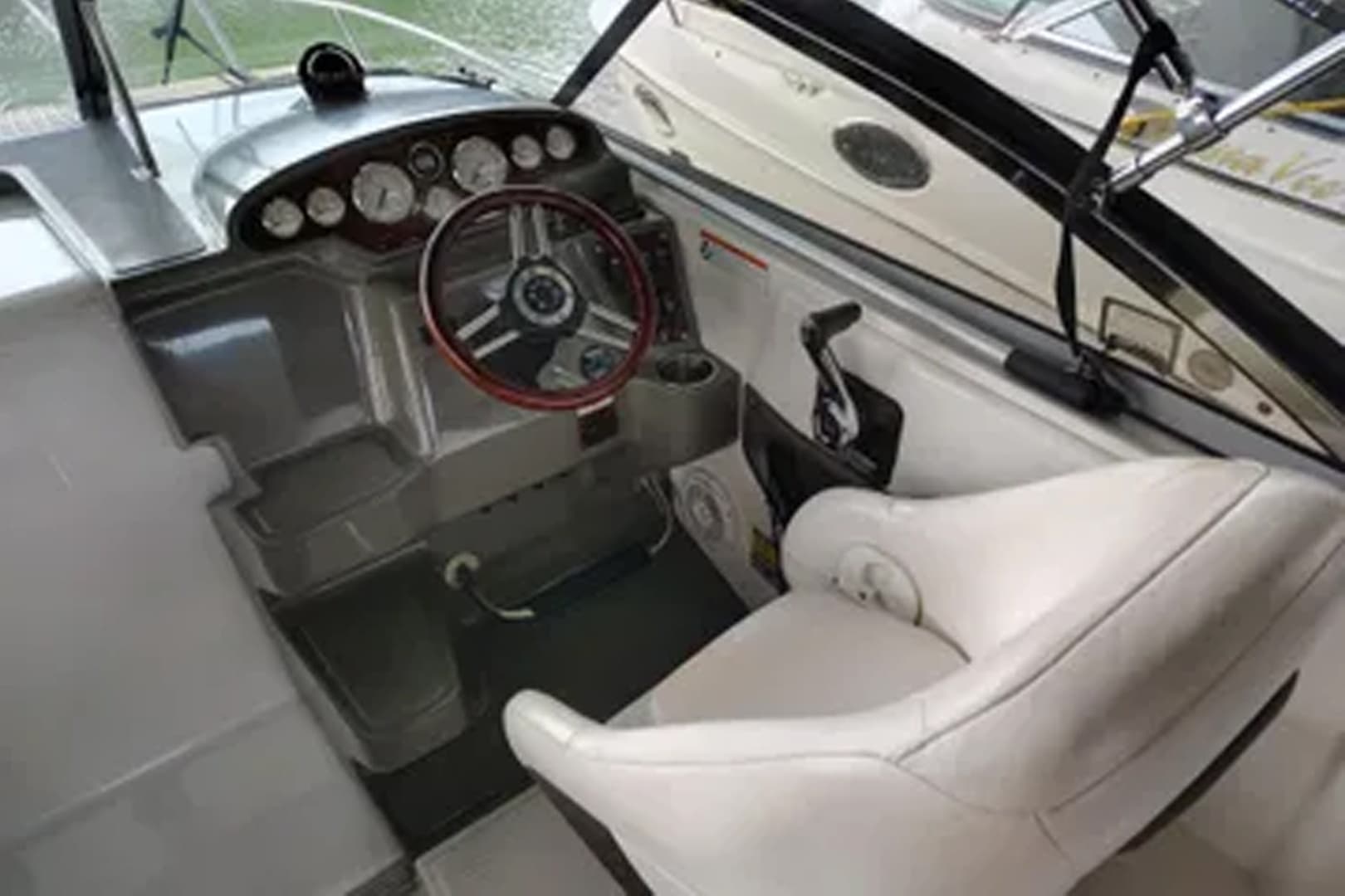 2008 Regal 2565 Window Express