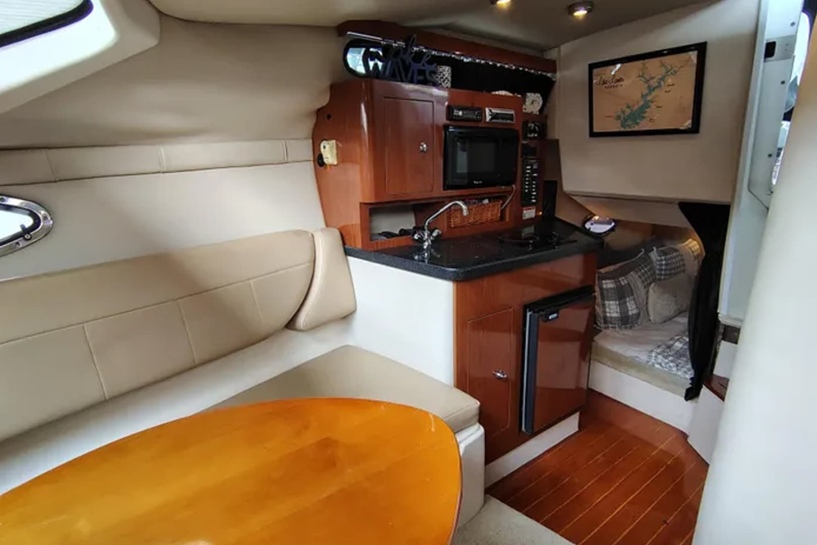 2008 Regal 2565 Window Express