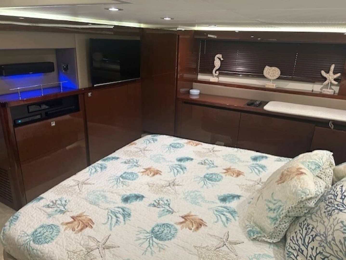 2017 Sea Ray 460 FLY