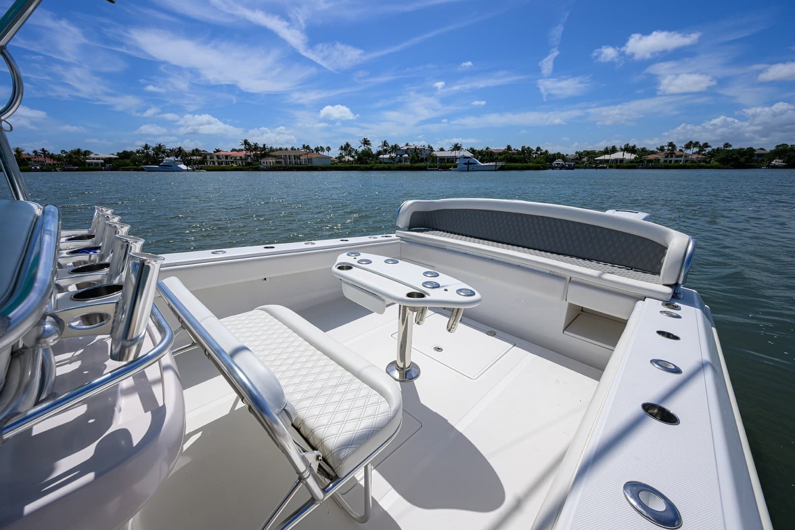 Bahama 41 - Exterior Cockpit