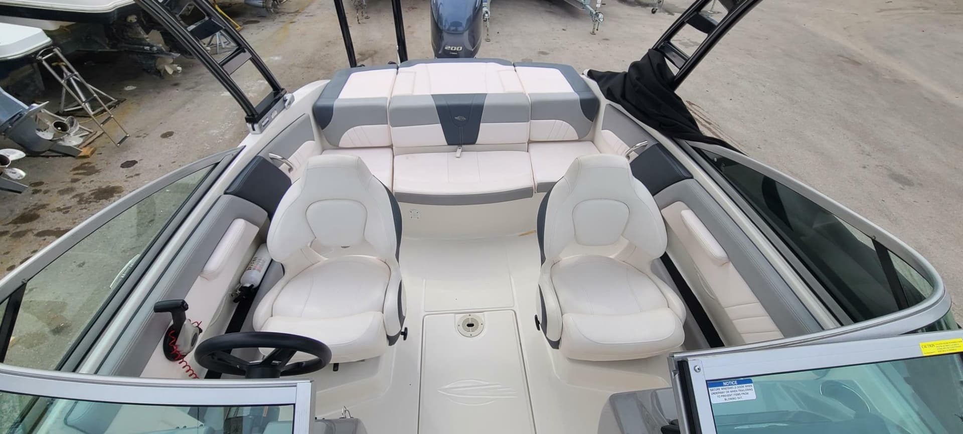 2020 Chaparral 21 SSI OB