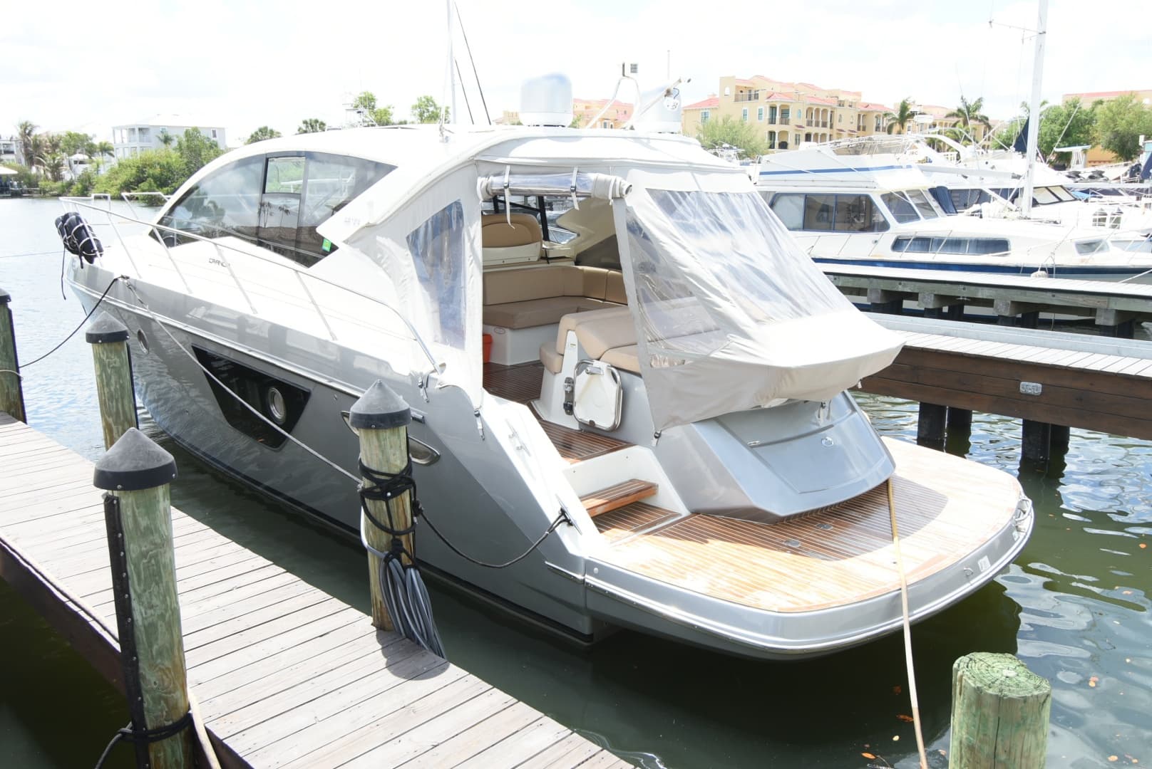 2014 Cranchi M44 HT Hard Top