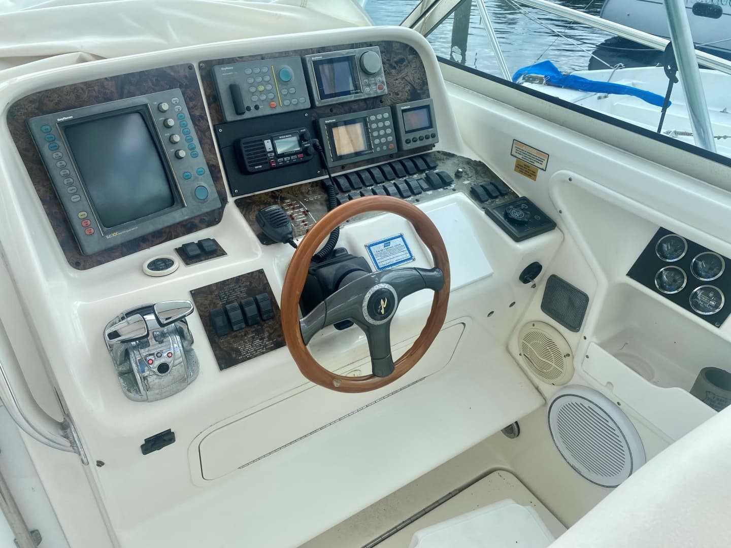 1999 Sea Ray 