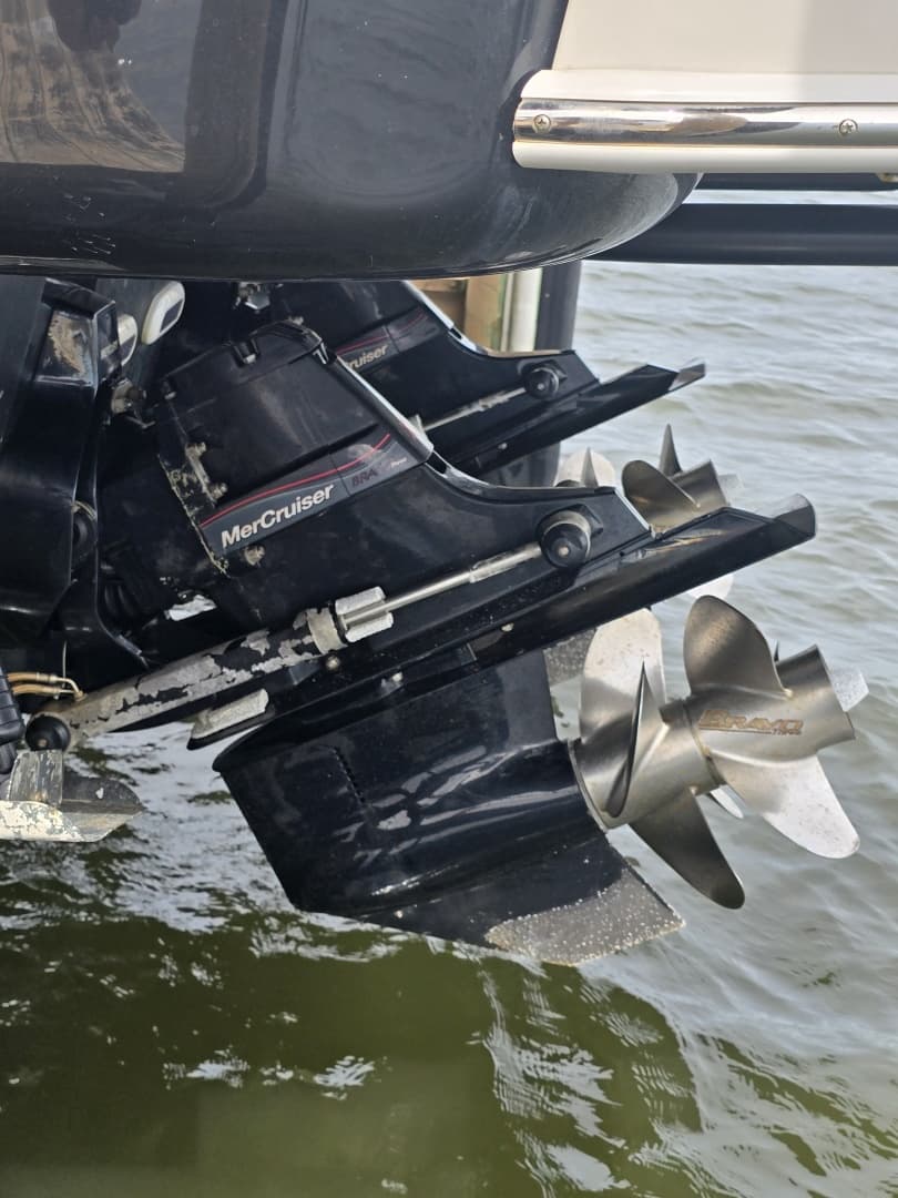 2018 Sea Ray 350 Sundancer Coupe