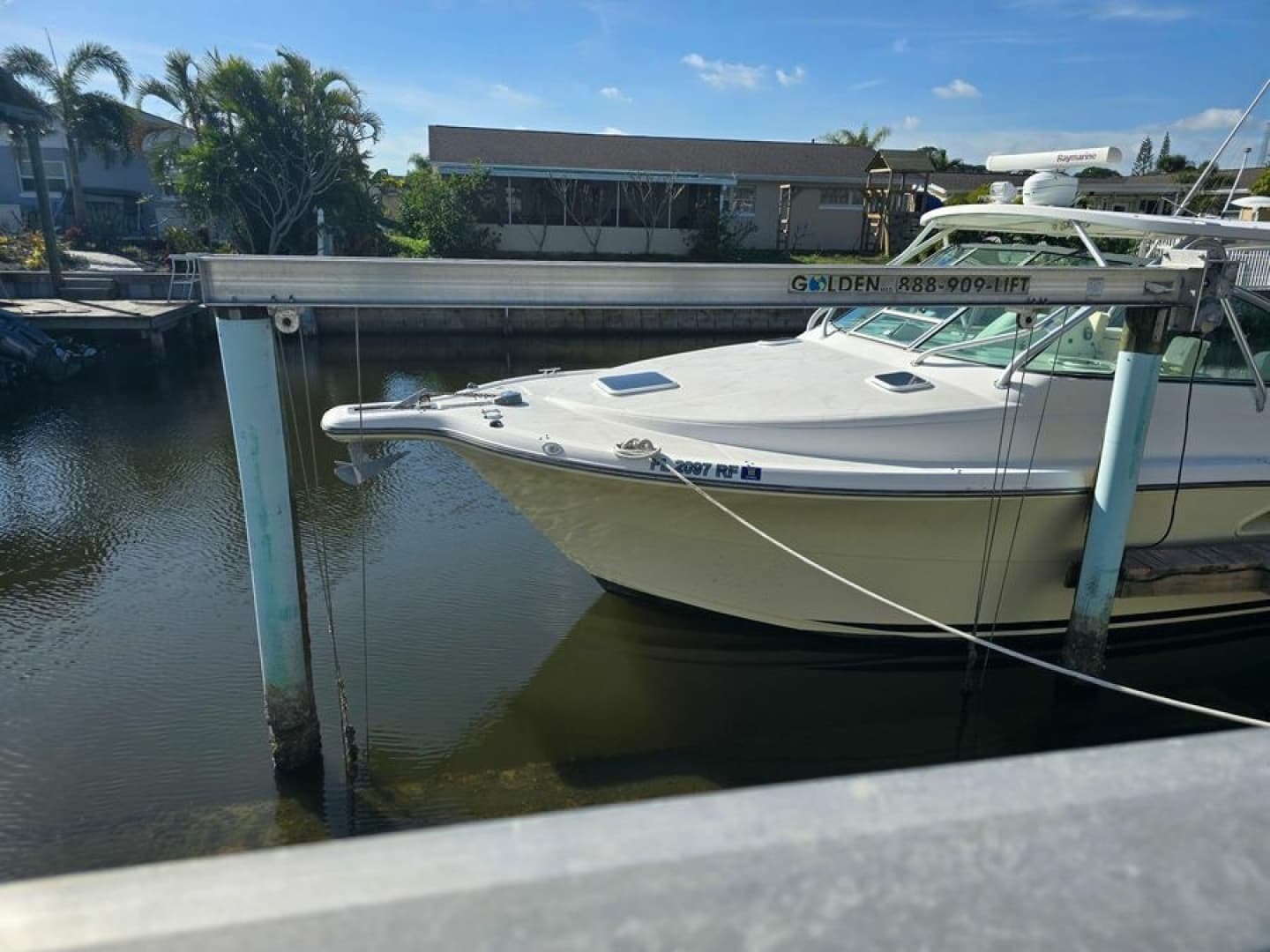 2005 Rampage 33 Express
