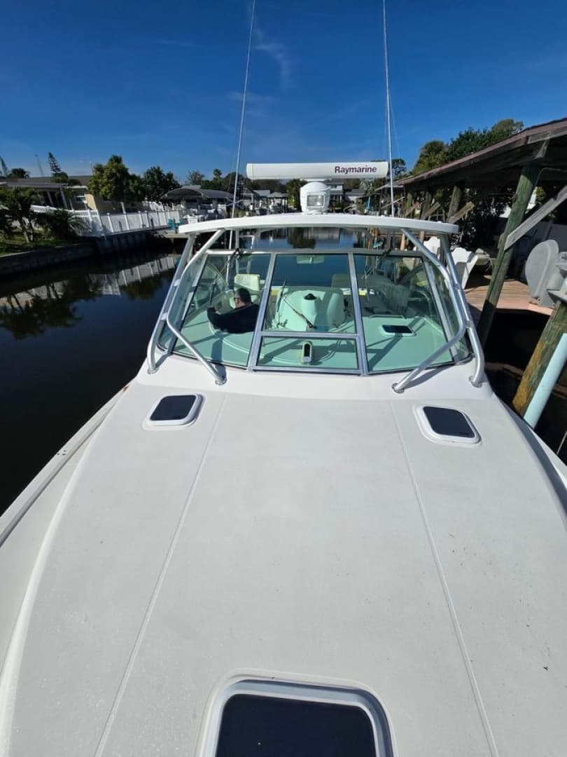 2005 Rampage 33 Express