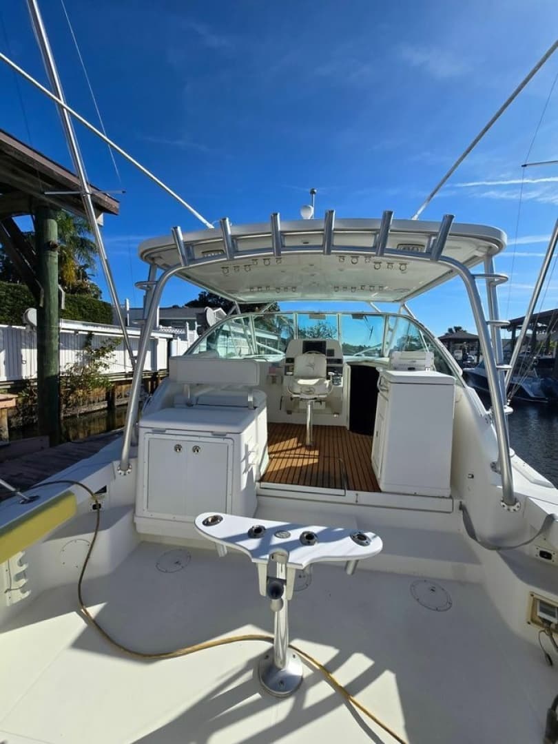 2005 Rampage 33 Express