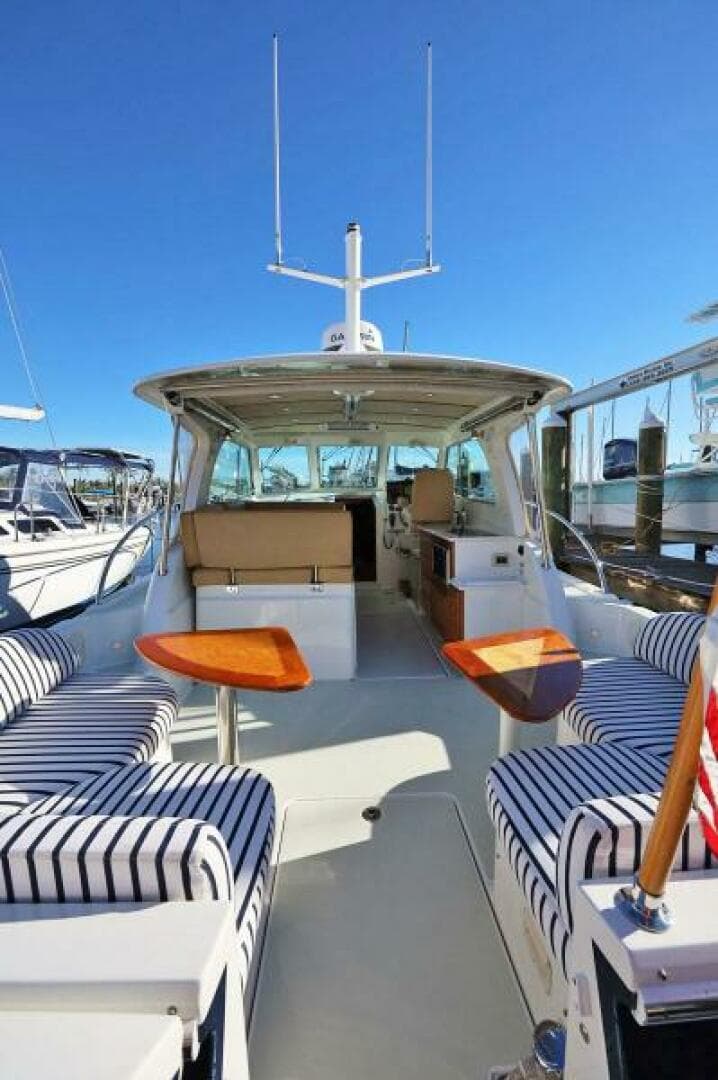 Cockpit Walk Thru to Pilothouse