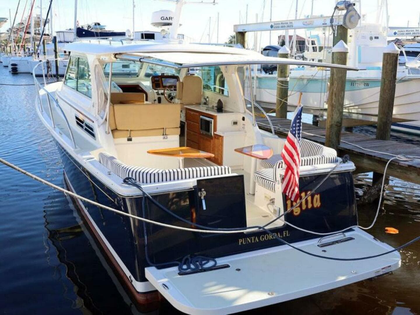 Port Quarter W Awning from Dock