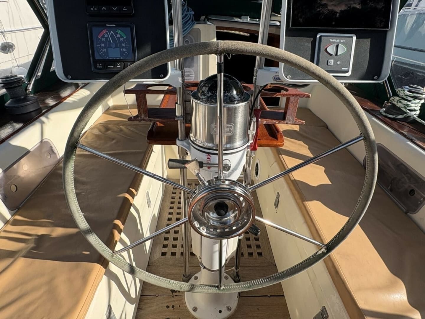 1981 Norseman 447