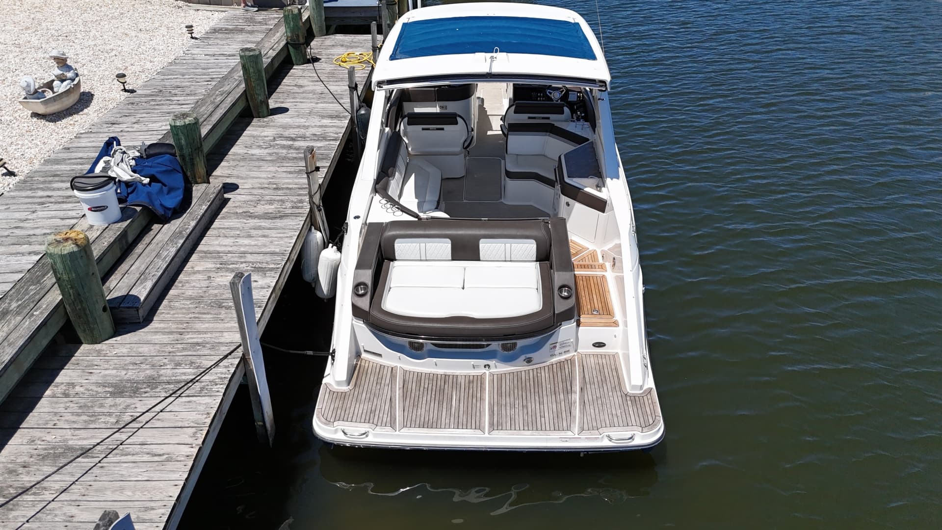 2017 Sea Ray 310 SLX