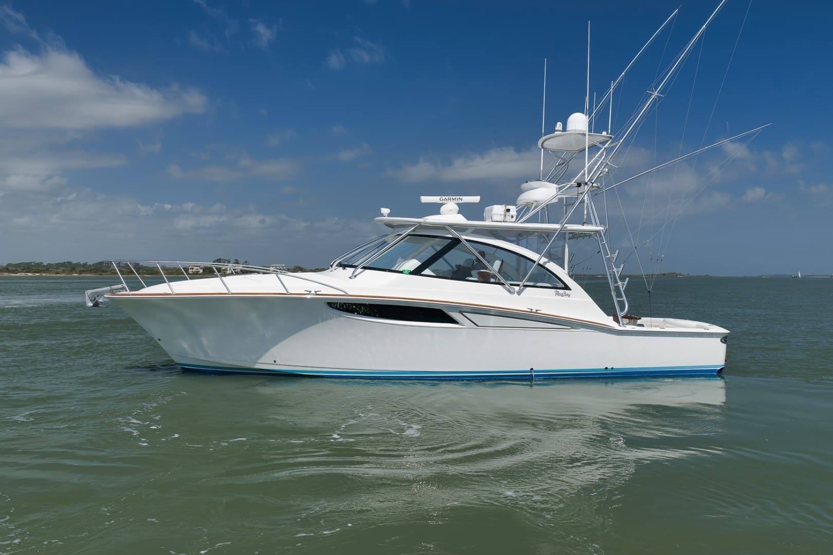 2022 Mag Bay 