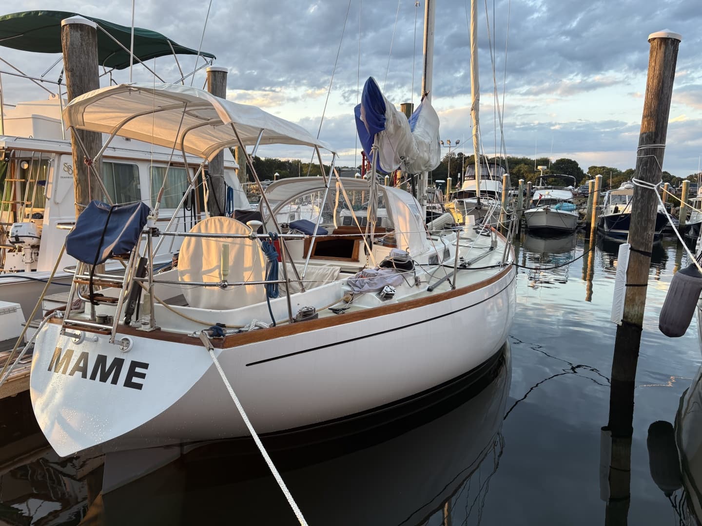 Aft starboard Quarter