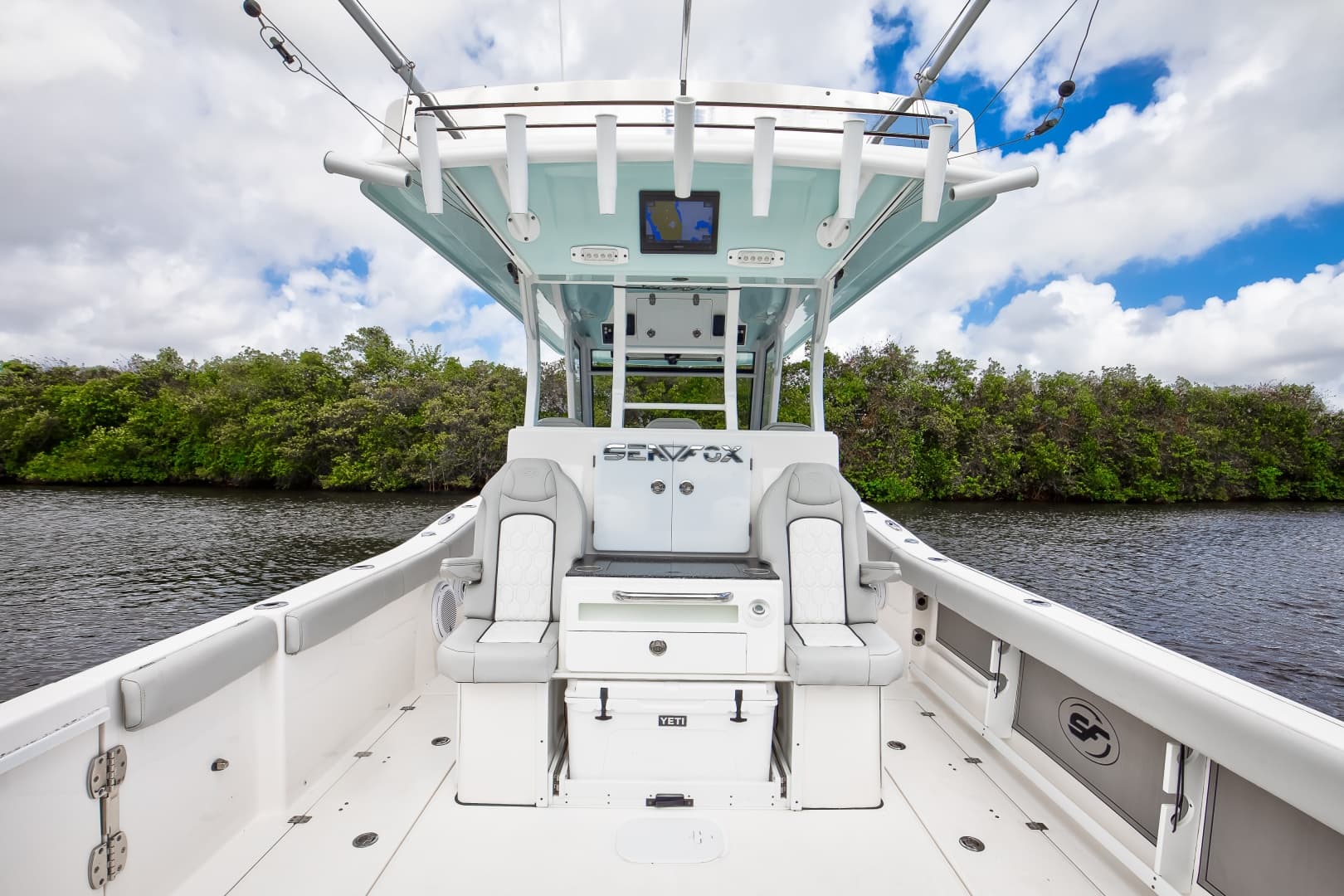 2021 Sea Fox 368 Commander