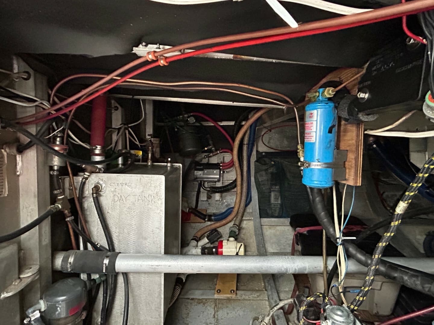 Aft equipment space