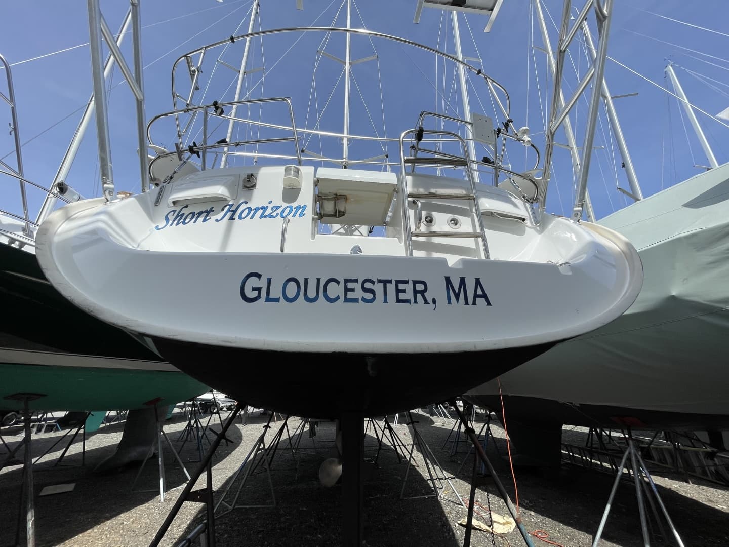 2004 Beneteau 423