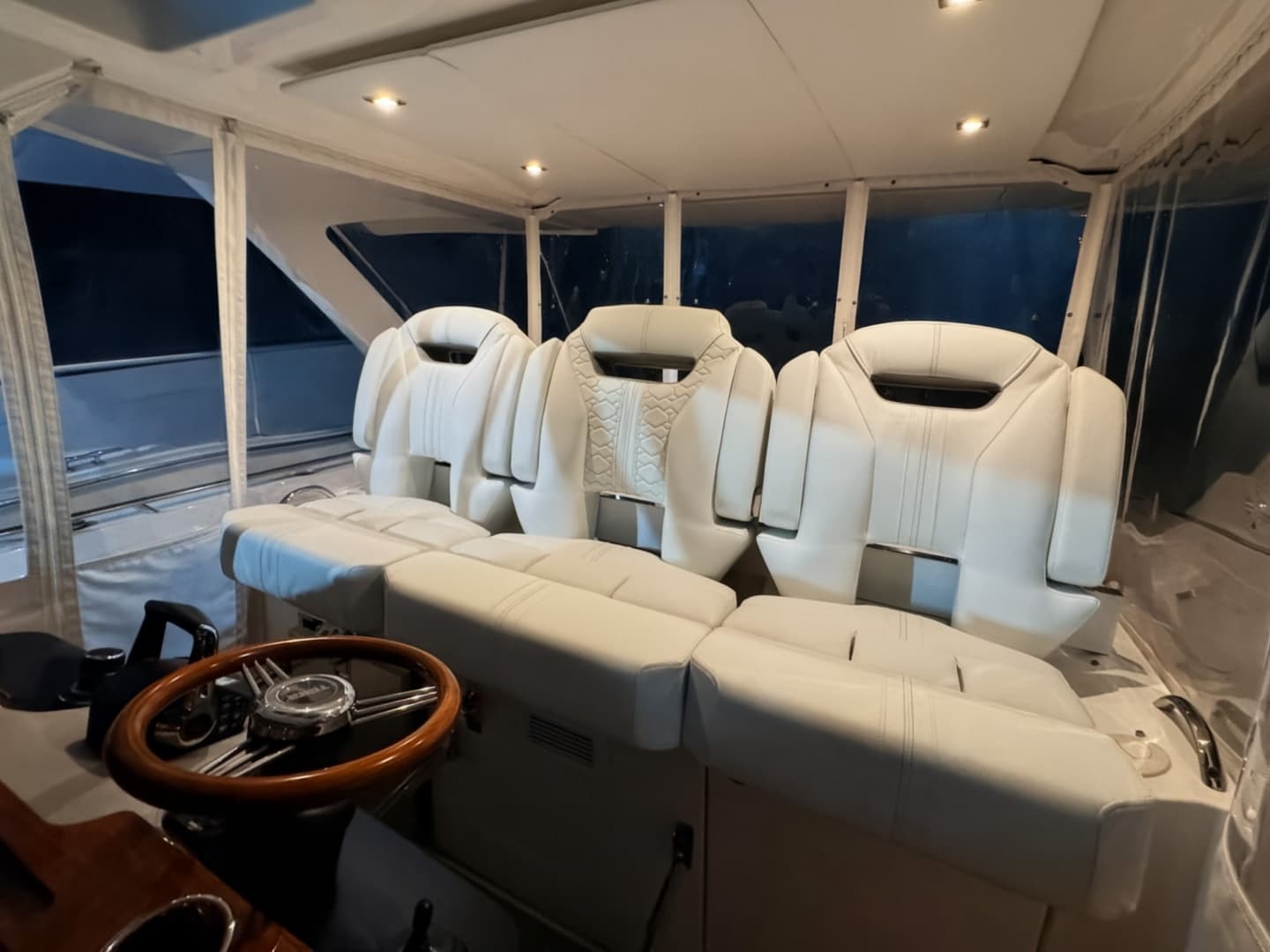 2024 Tiara Yachts 38 LS