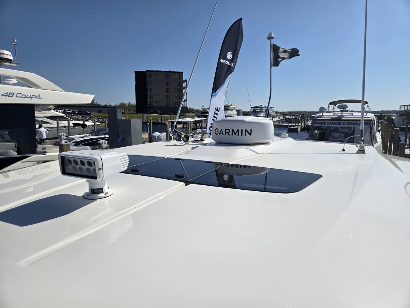 2024 Tiara Yachts 38 LS