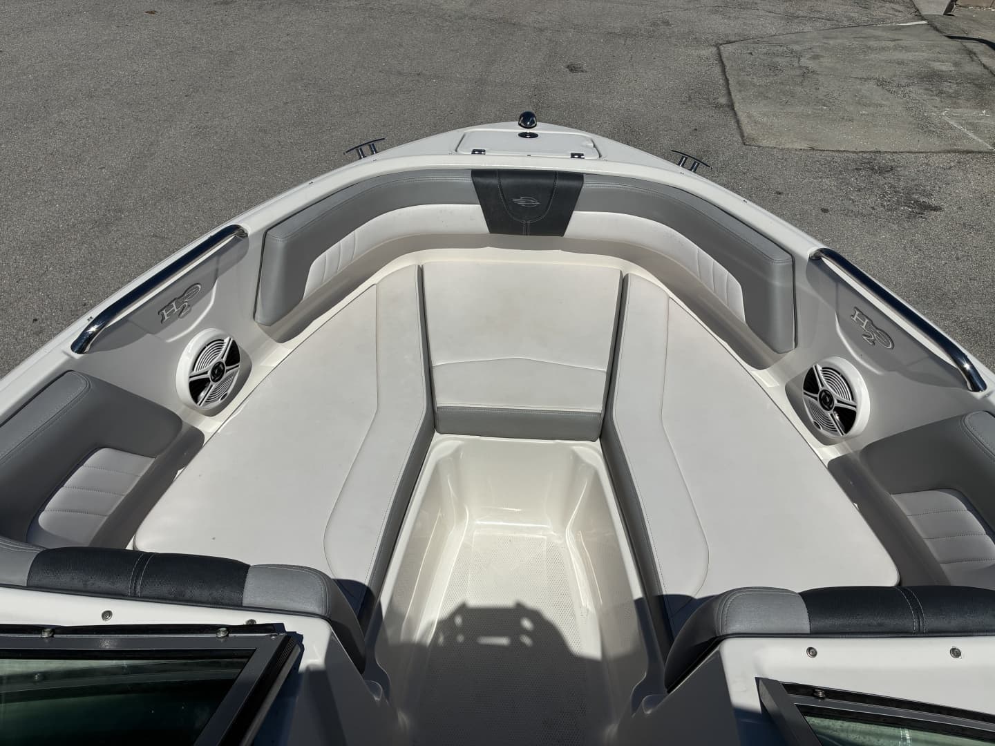 2019 Chaparral 21 H2O Sport