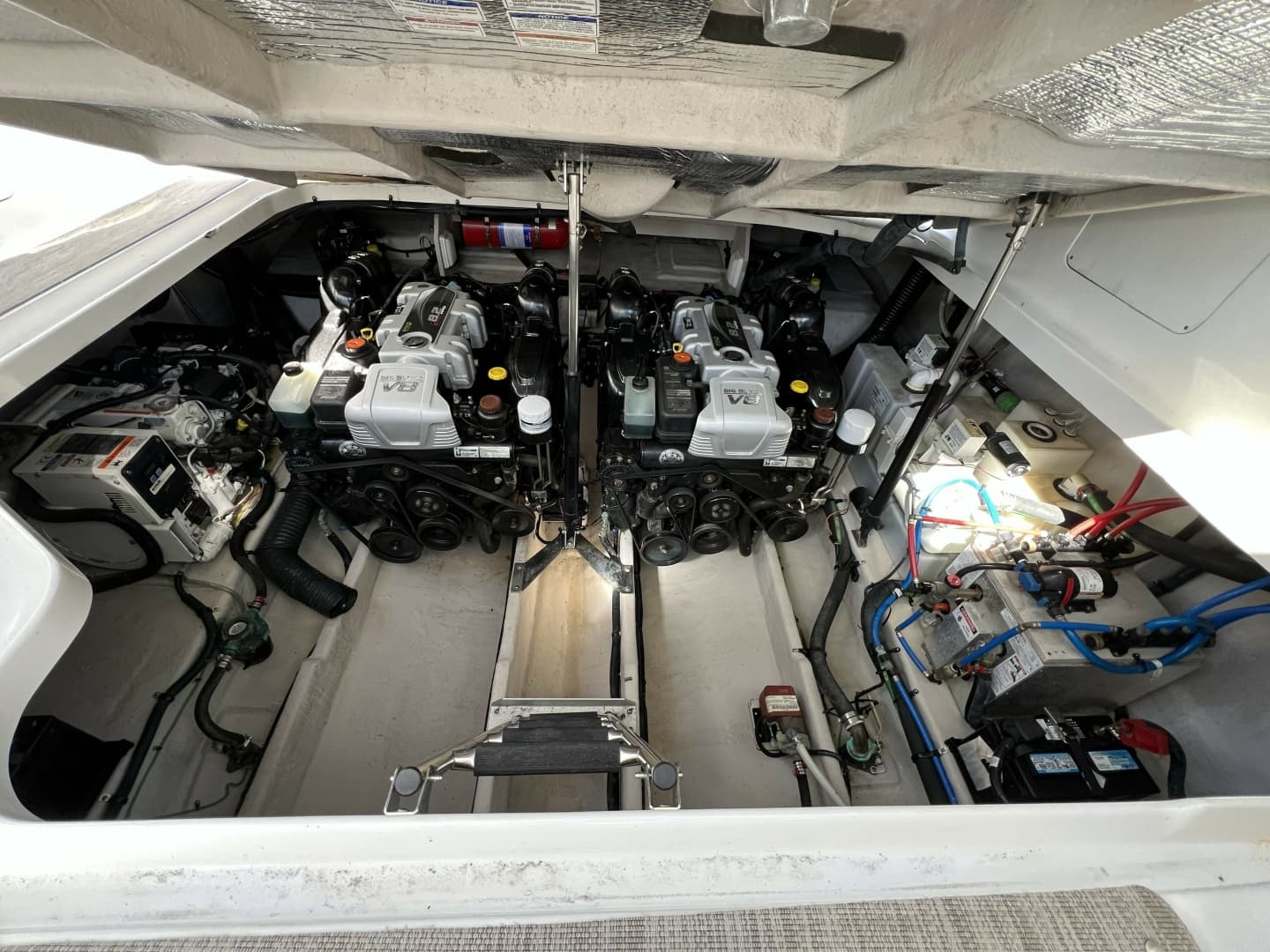 2017 Sea Ray Sundancer 370