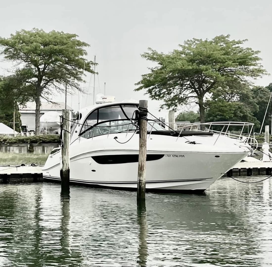 2017 Sea Ray Sundancer 370